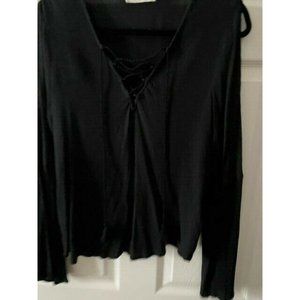 Boho Abercrombie  & Fitch blouse with bell sleeves